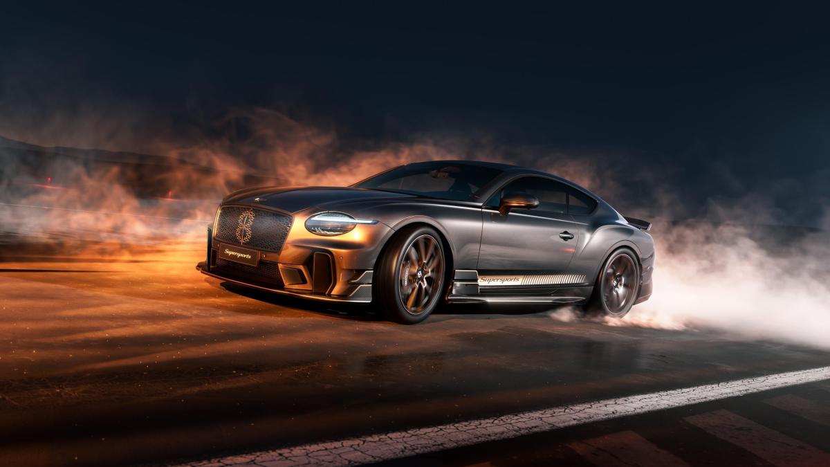 Bentley Continental Supersports: V8 da 666 Cv,  500 kg e, per la prima volta, trazione posteriore