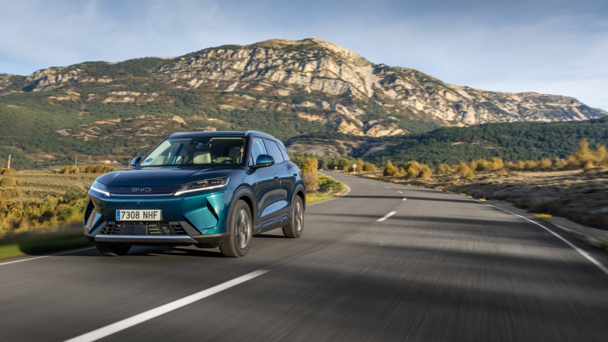 byd atto 2 in tutti i sensi ora 232 anche ibrida plug in