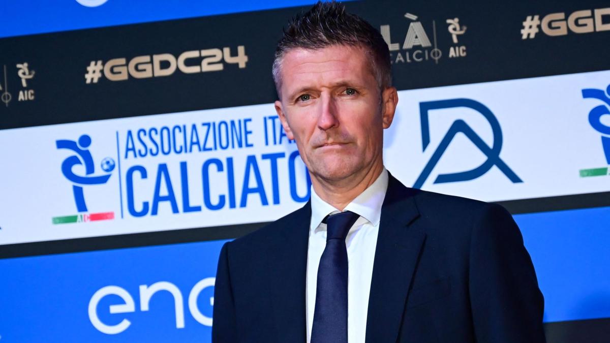 orsato arbitri meno var e pi249 decisioni giuste in campo e basta fischiare i contatti da Gazzetta.it orsato arbitri meno var e pi249 decisioni giuste in campo e basta fischiare i contatti