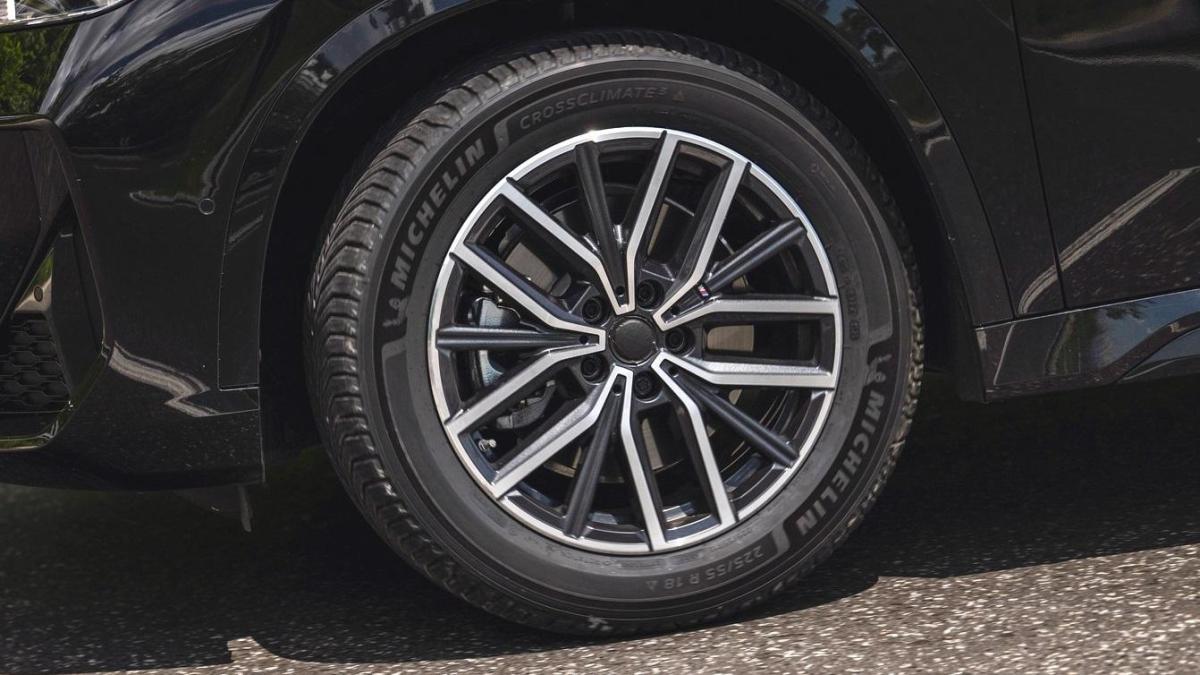 Michelin CrossClimate 3 alla prova: prestazioni da estiva, sicurezza da invernale