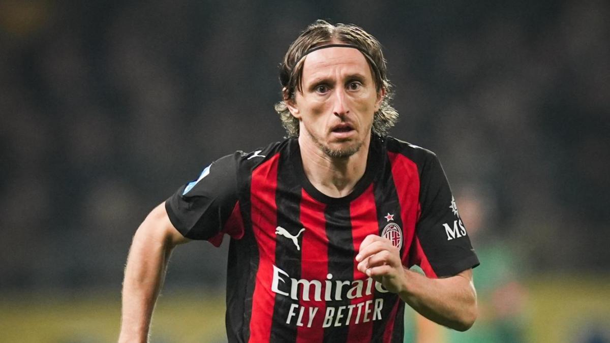 Modric, Zanetti e... Chi sono i 4 Grandi Vecchi del derby. Costacurta resta fuori per 10 giorni
