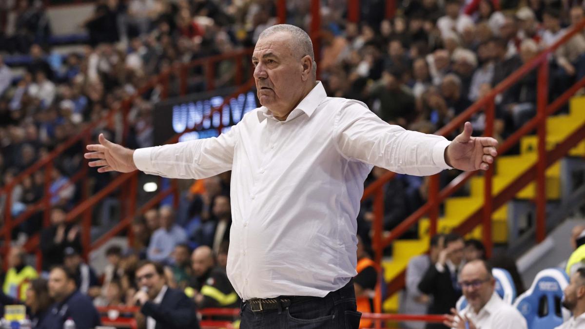 Serie A, altra penalizzazione per Trapani:  1 che si aggiunge al  4 di inizio stagione