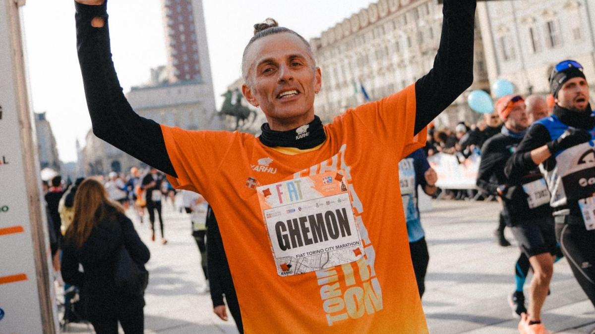 Ghemon tra musica e maratona: "La corsa mi piace sempre di più: allena fisico e testa"