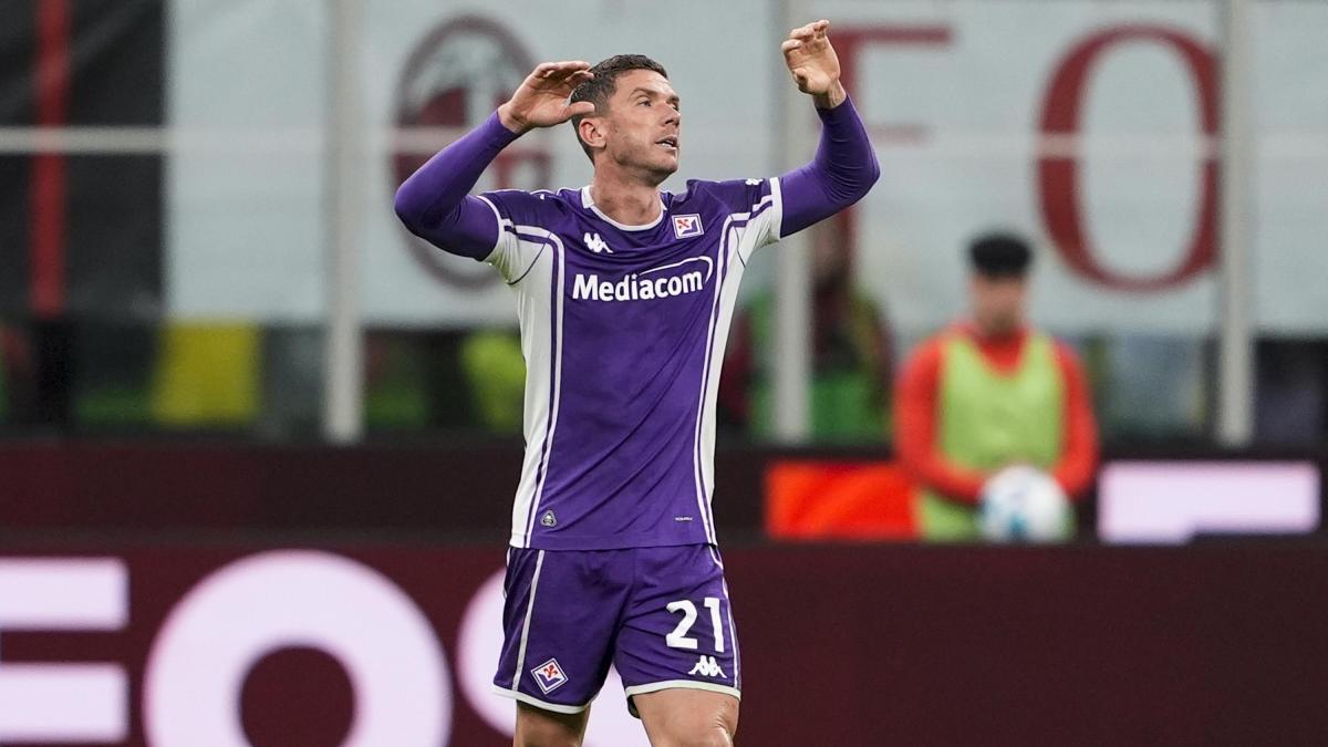 Fiorentina, sospiro di sollievo per Gosens: ecco l'esito degli esami