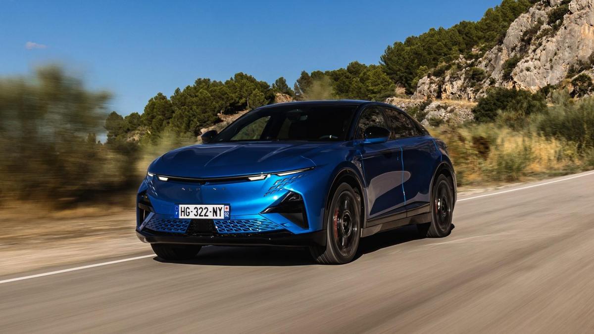alpine a390 gts l elettrica che fa dimenticare il peso da Gazzetta.it alpine a390 gts l elettrica che fa dimenticare il peso