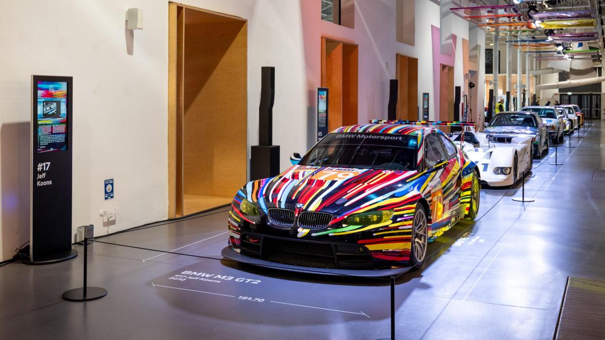 Bmw: a Milano la mostra per i 50 anni delle Art Car