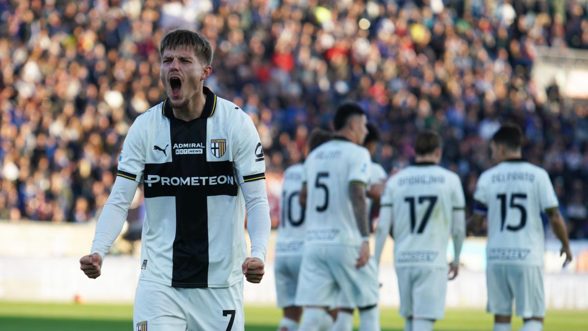 Pisa-Parma, le pagelle: Benedyczak non trema, 6,5. Disastro Nzola: 4,5