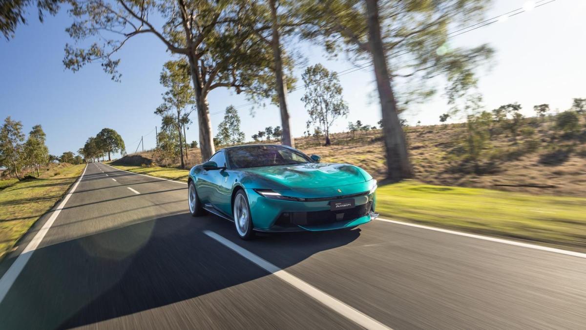 Ferrari Amalfi: come va la GT di Maranello erede della Roma