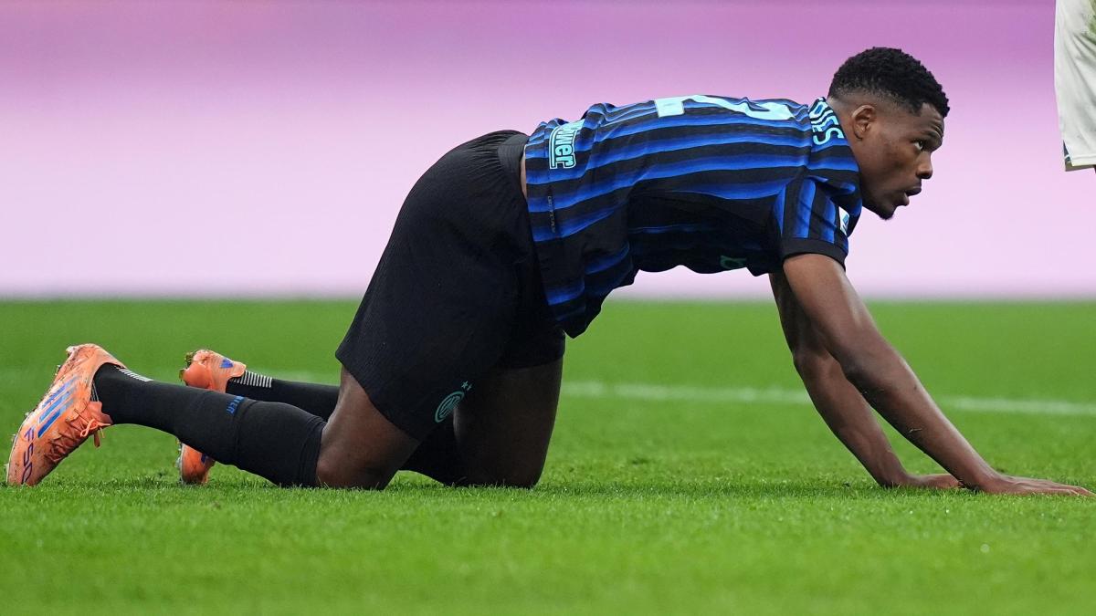Inter, allarme Dumfries: è fermo da un mese ma non si sa perché