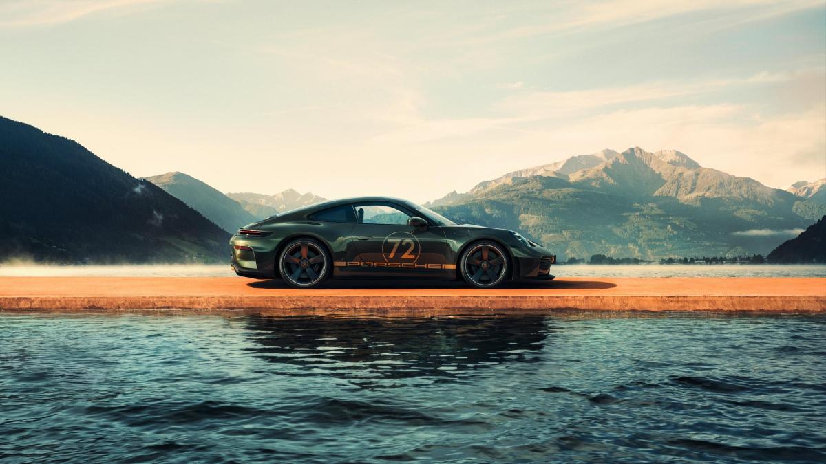 Porsche 911 GT3 90 F.A.: la supercar esclusiva con la giacca verde