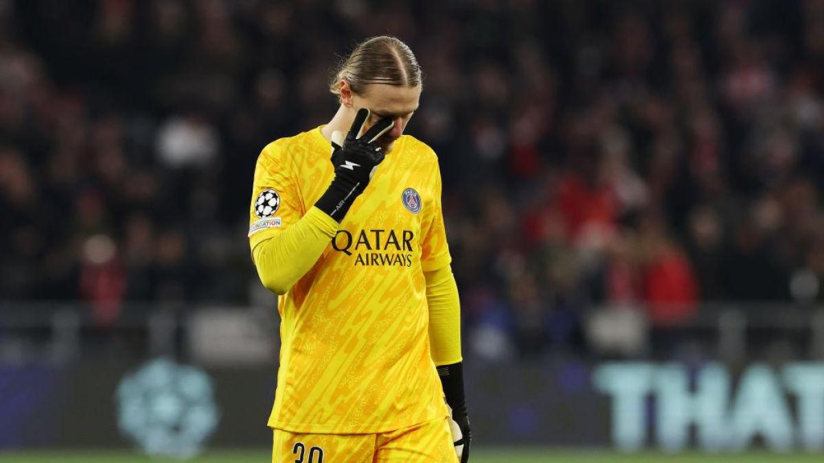 Incredibile Safonov: l'eroe di coppa si è rotto una mano "parando il terzo rigore"