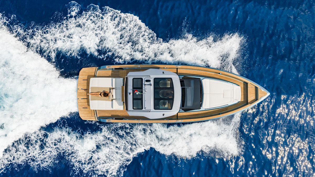 Pardo 43 seconda generazione, il motoscafo che si ispira alle auto