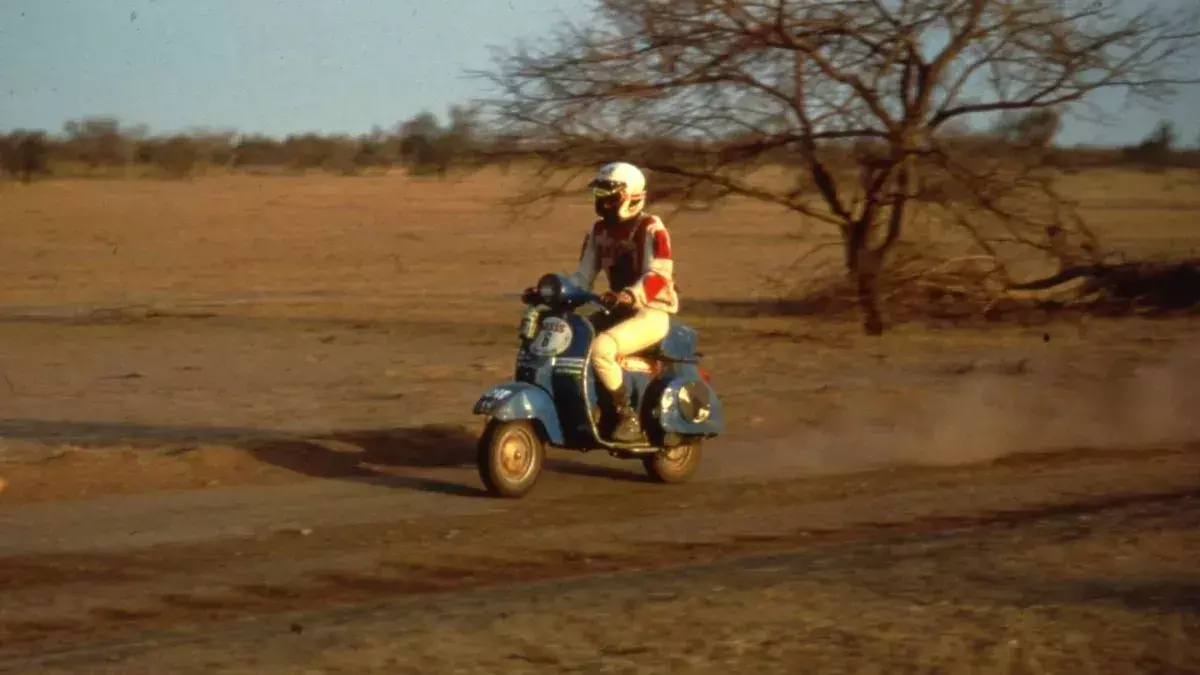 Dakar in Vespa o con la Rolls-Royce: 10 veicoli pazzi in gara