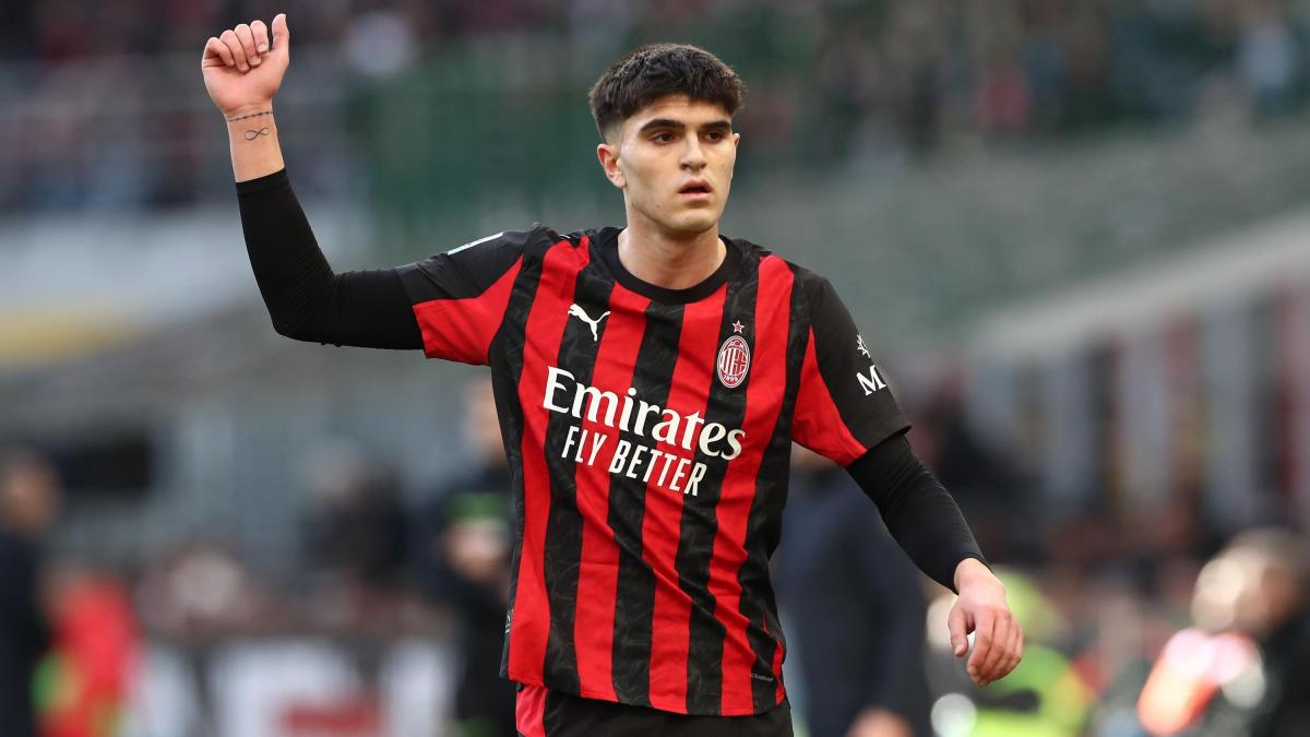 Milan, guai per Bartesaghi: lascia il campo con la Cremonese per un problema muscolare