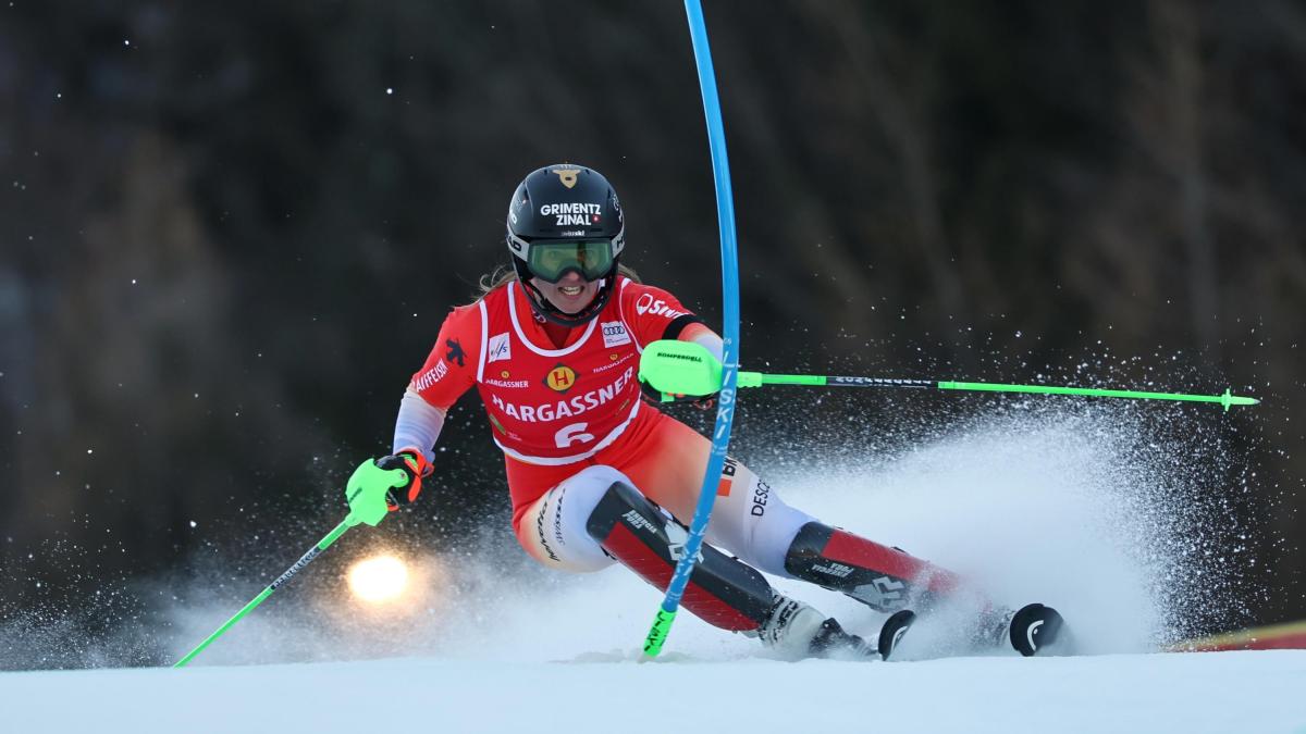Slalom a Kranjska Gora: che duello fra Rast e Shiffrin. Della Mea settima dopo la prima manche
