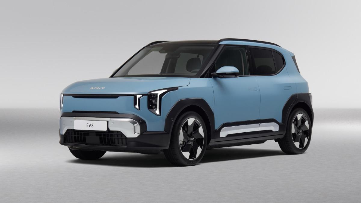 Kia EV2 arriva in Italia: prezzi, versioni e allestimenti del Suv compatto prodotto in Europa