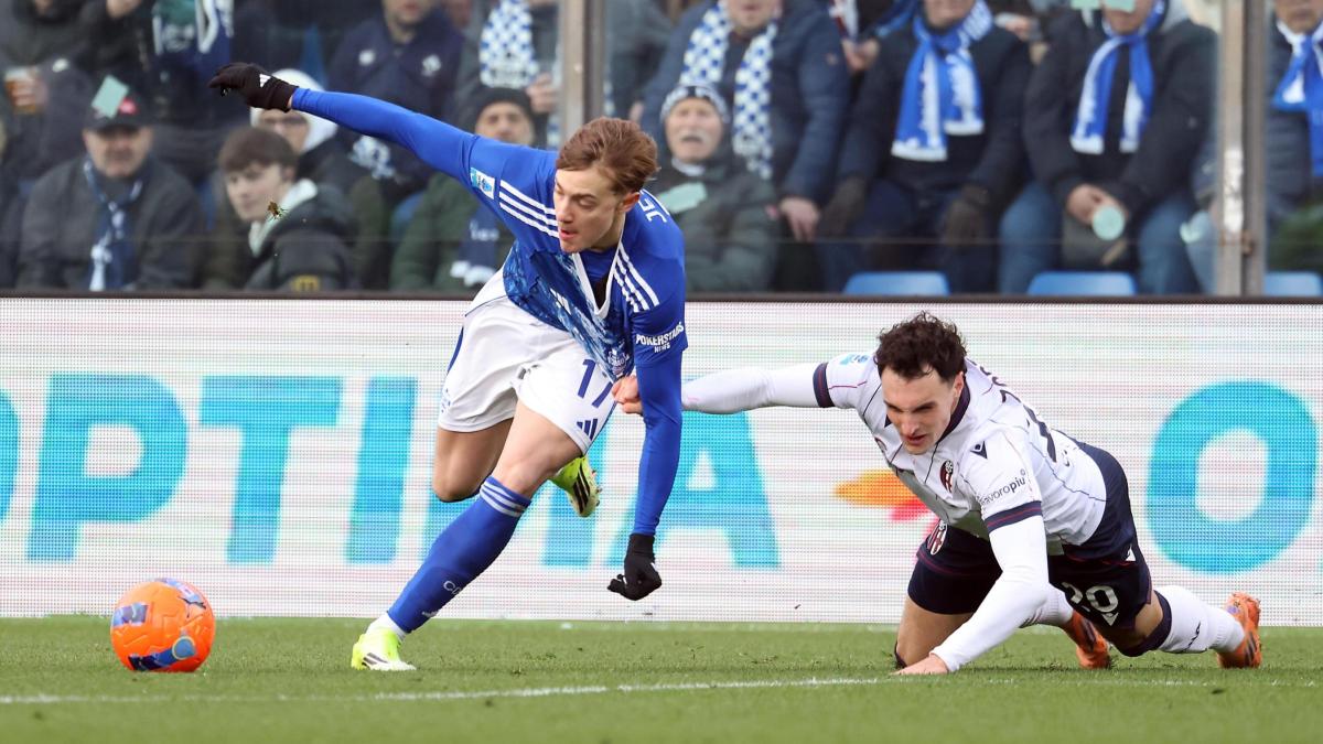 Como, infortunio per Jesus Rodriguez nel primo tempo: al suo posto entra Baturina