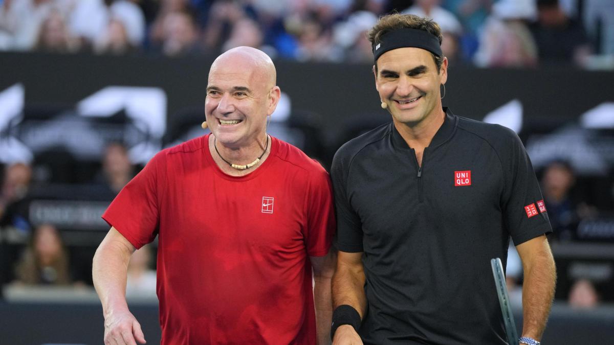 federer classe eterna ruba la scena e vince l esibizione tra numeri 1 e che gag