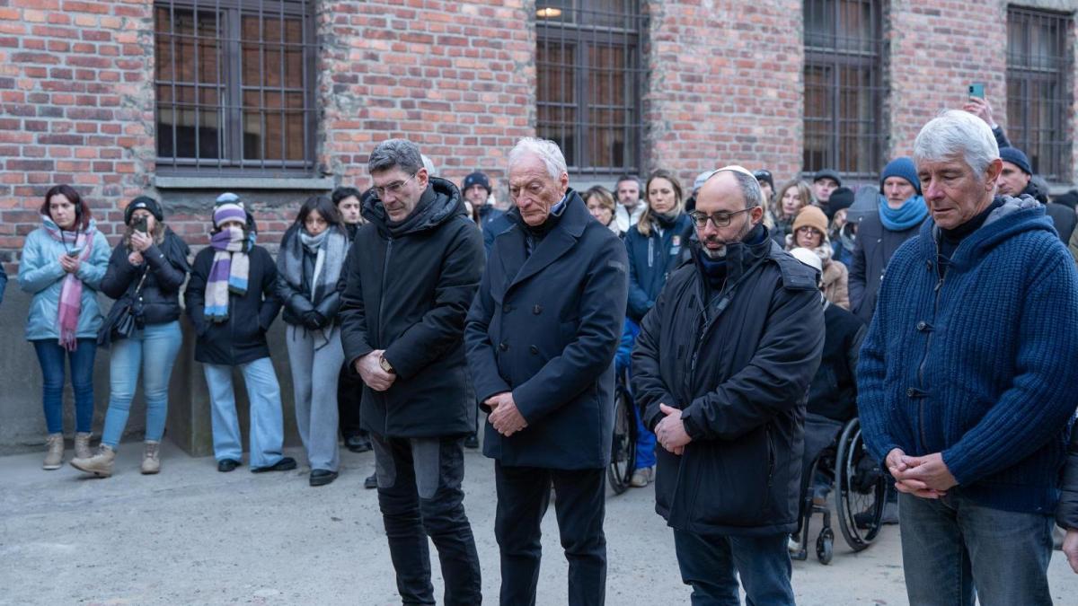 Abodi ad Auschwitz con gli atleti. Oliva: "Guardia alzata, certe cose succedono ancora"