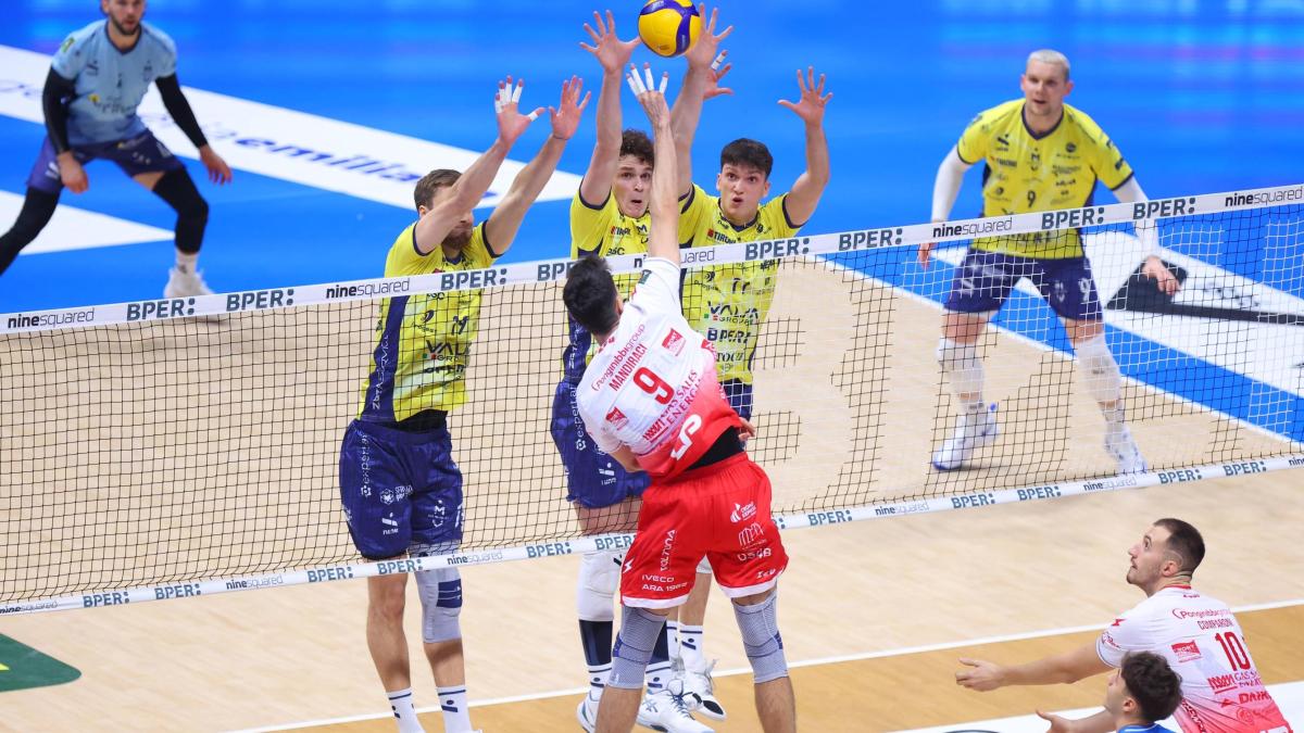 Superlega, Buchegger show: Modena al tie break aggancia Piacenza