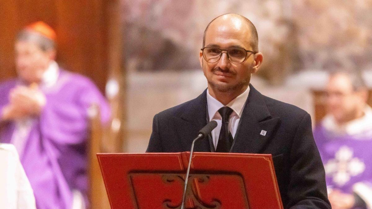 il figlio e la moglie di commisso porteremo avanti la fiorentina nel suo nome