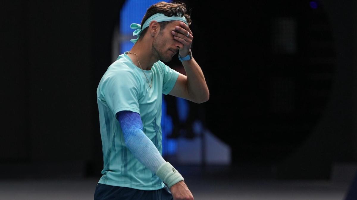 Da Roma a Melbourne, la via crucis di Musetti: sei stop in un anno e mezzo