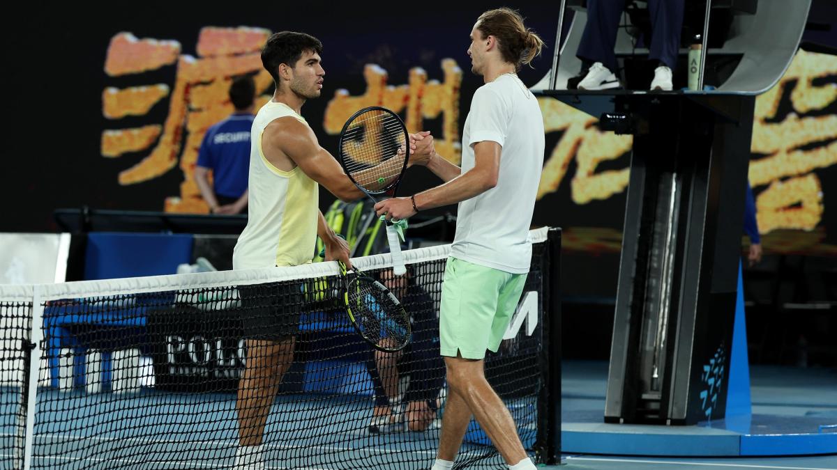LIVE Alle 4.30 Alcaraz-Zverev, la prima semifinale degli Australian Open