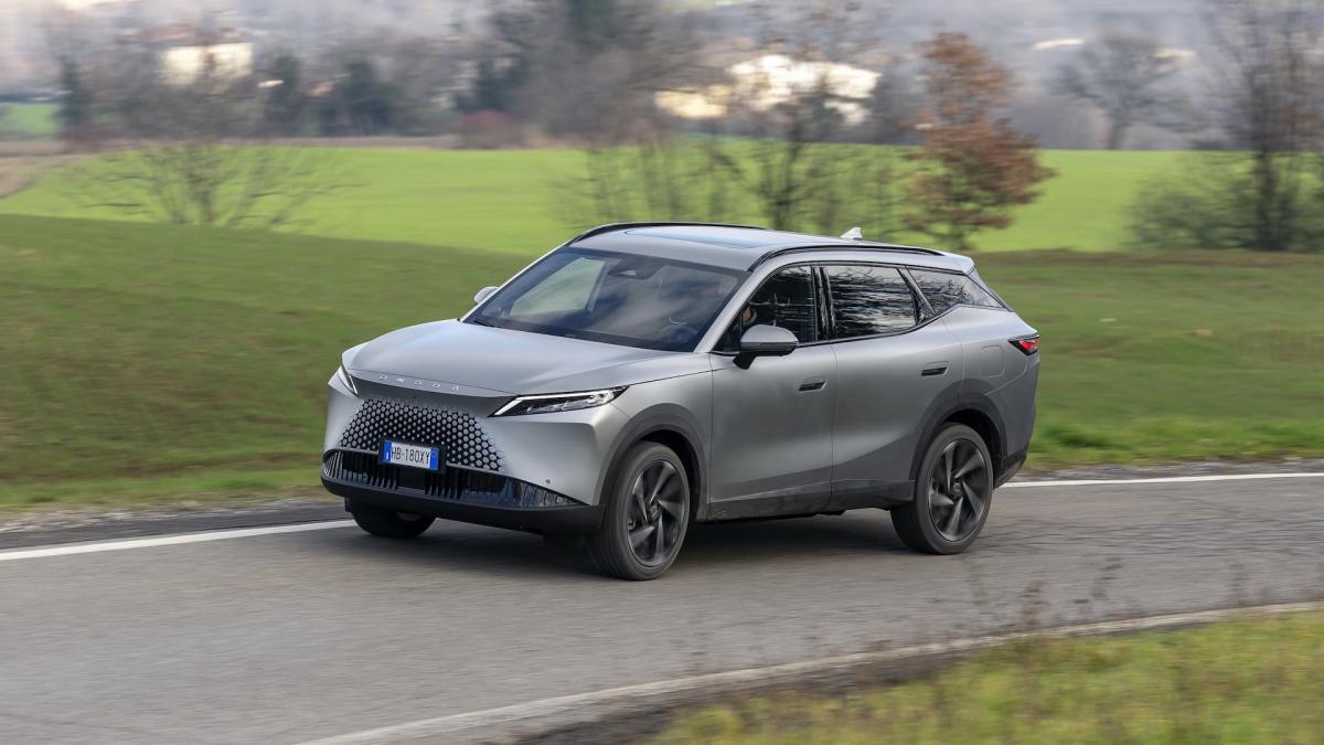 Omoda 7 Shs P 1.5 Tgdi da 279 Cv: pregi e difetti