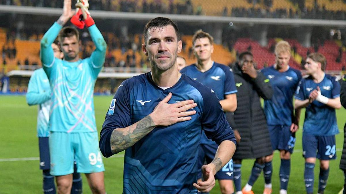 lazio scontro con romagnoli convocato in ritiro ma lui vuole l al sadd da Gazzetta.it lazio scontro con romagnoli convocato in ritiro ma lui vuole l al sadd