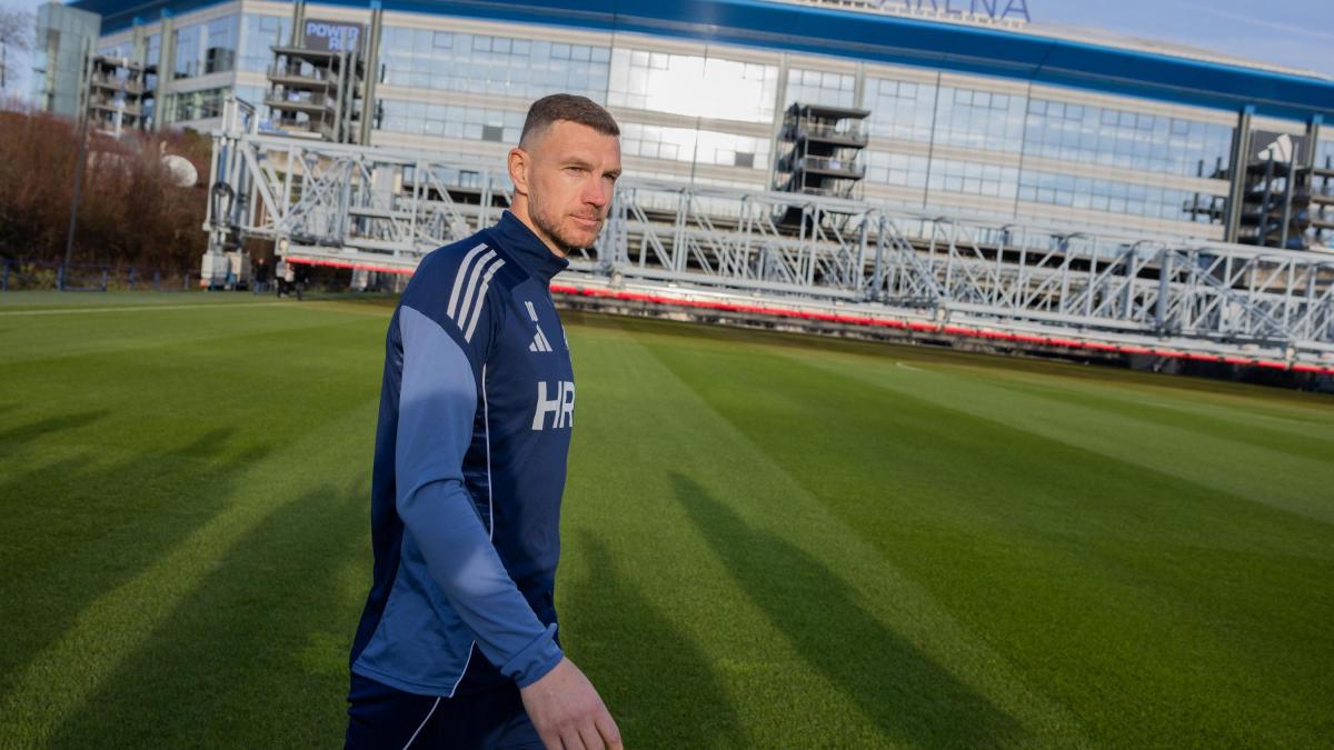 Regalati a maggio, restituiti d'inverno: Dzeko, Bailey, Carboni e i 40 fiori di De André