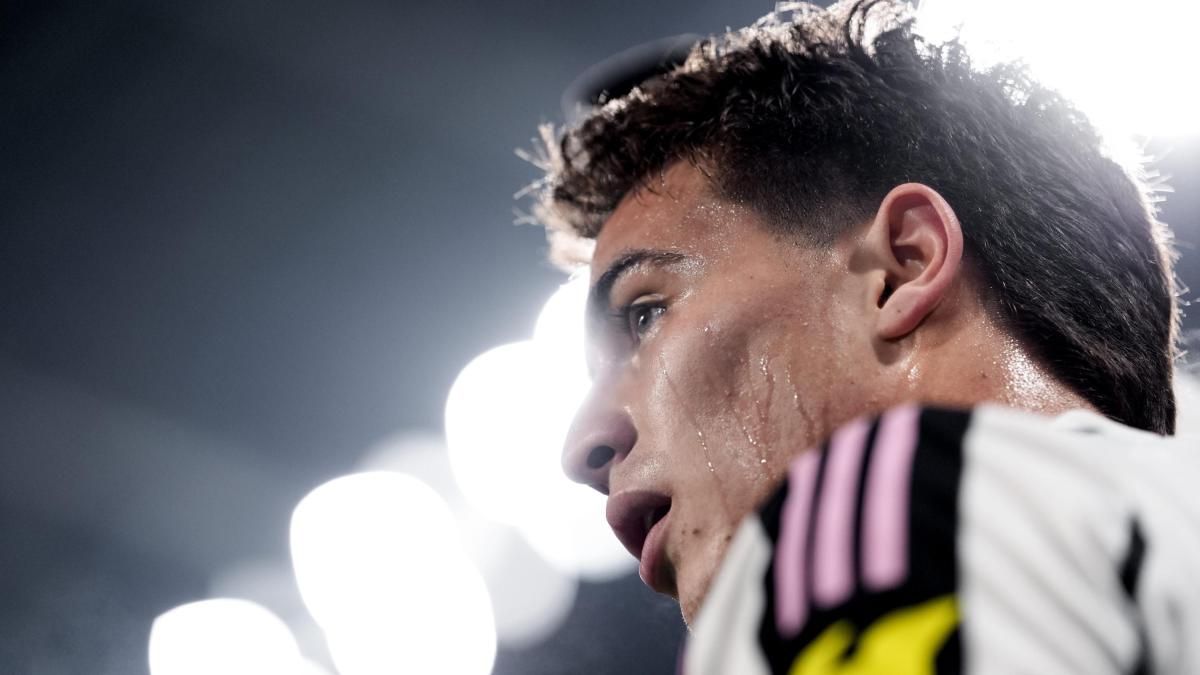 oltre allo stipendio top c 232 il bonus di elkann il nuovo contratto di yildiz con la juve