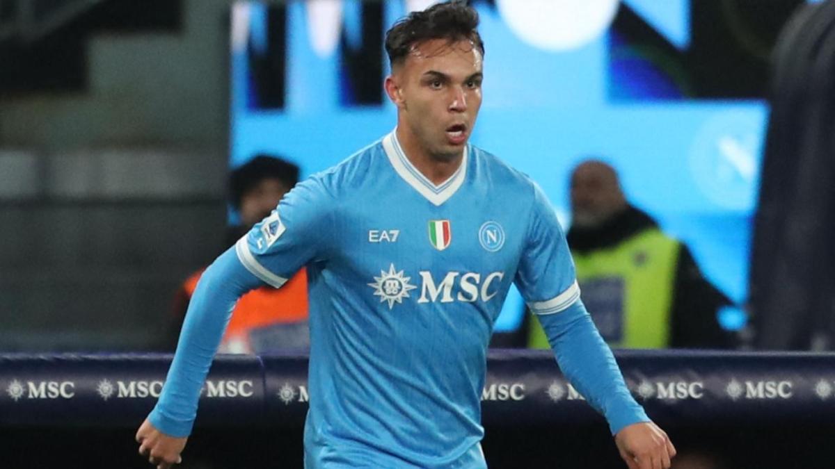 Napoli-Bologna, le formazioni ufficiali: Conte lancia Giovane, Italiano con Castro