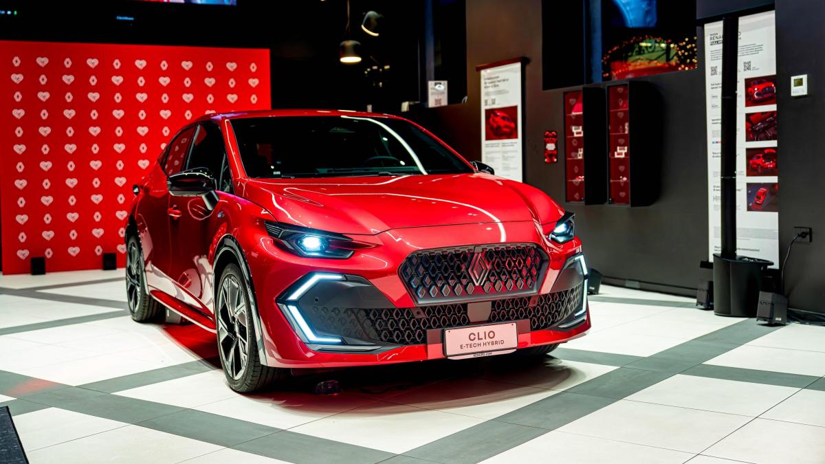 Renault a Milano celebra la storia della Clio