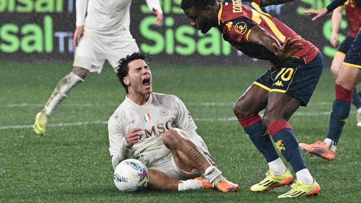 napoli ancora un infortunio problema al piede per vergara al suo posto entra anguissa