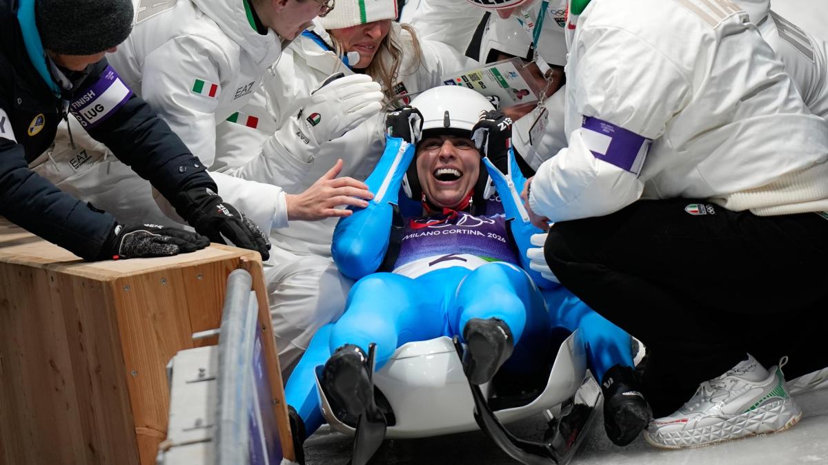 un popolo di poeti navigatori e slittinisti l italia ai giochi batte pure gli stereotipi