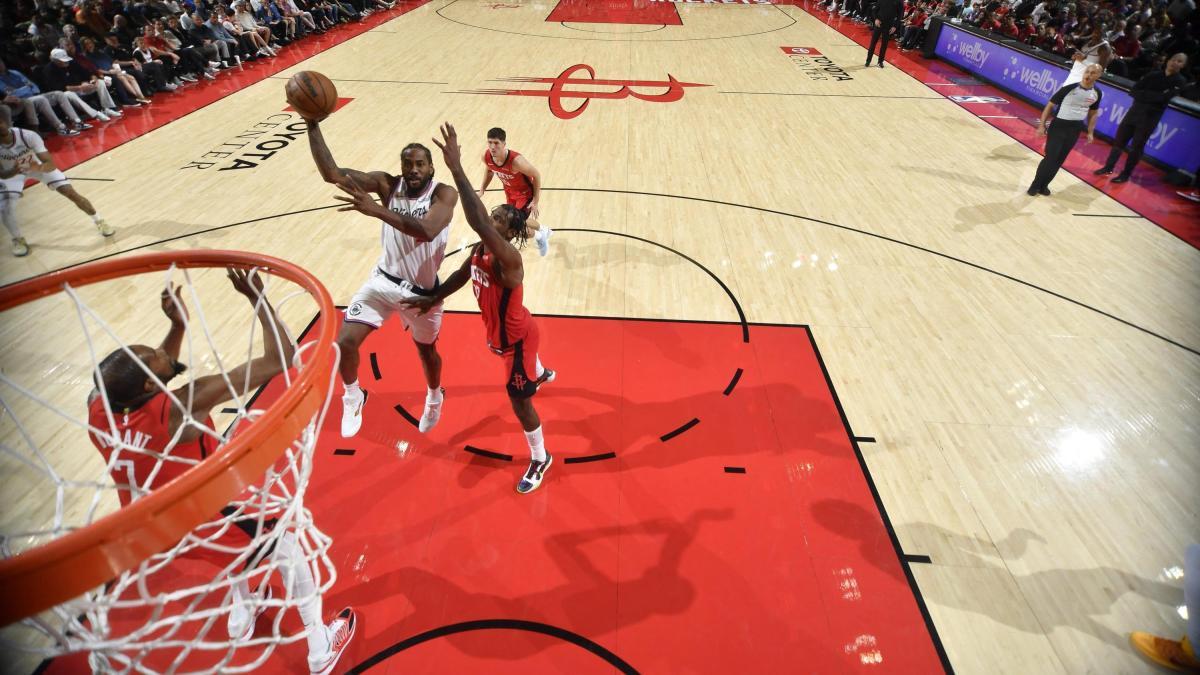 Kawhi sbanca Houston sulla sirena. Knicks a valanga: +49 a Phila. Thunder e Pistons travolgenti