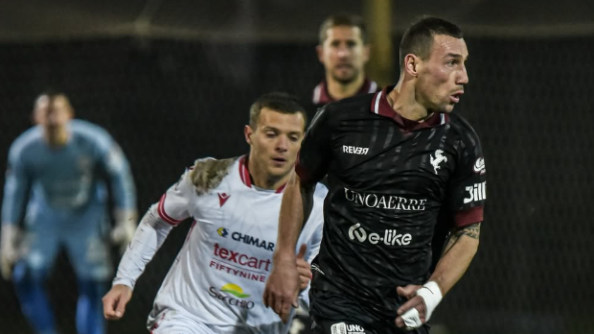 Serie C: Arezzo, vittoria (con gol da calcio d'angolo) e fuga per la B. Ravenna ko, l'Ascoli si salva