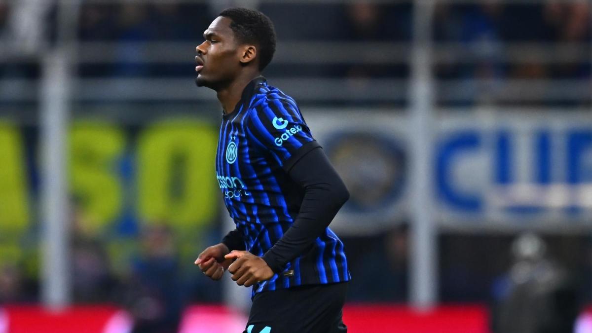 scocca l ora di bonny contro il genoa chivu lo rilancia dal 1 