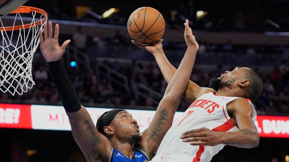 durant ne fa 40 e i rockets passano a orlando knueppel segna il record di triple per un rookie