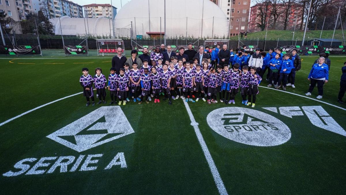 Ea Sports e Serie A per il calcio del futuro: inaugurato un nuovo campo a Milano, presente anche Kean