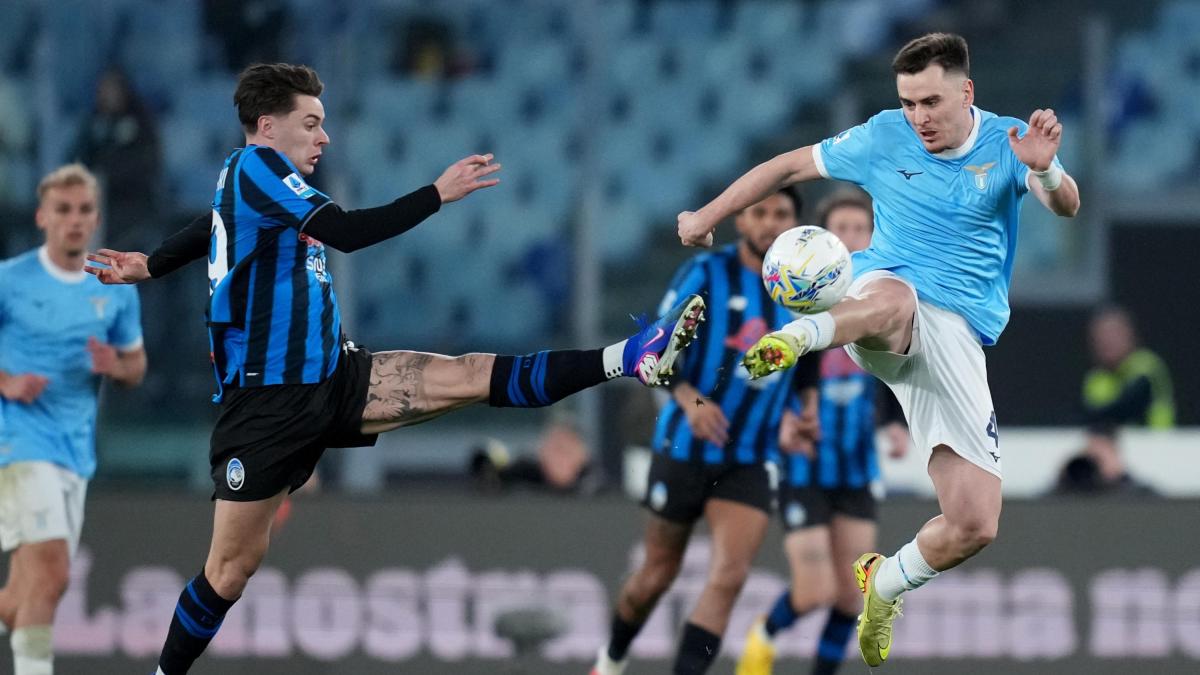 Lazio, con il Milan Sarri sceglie la linea prudente: Patric farà il play