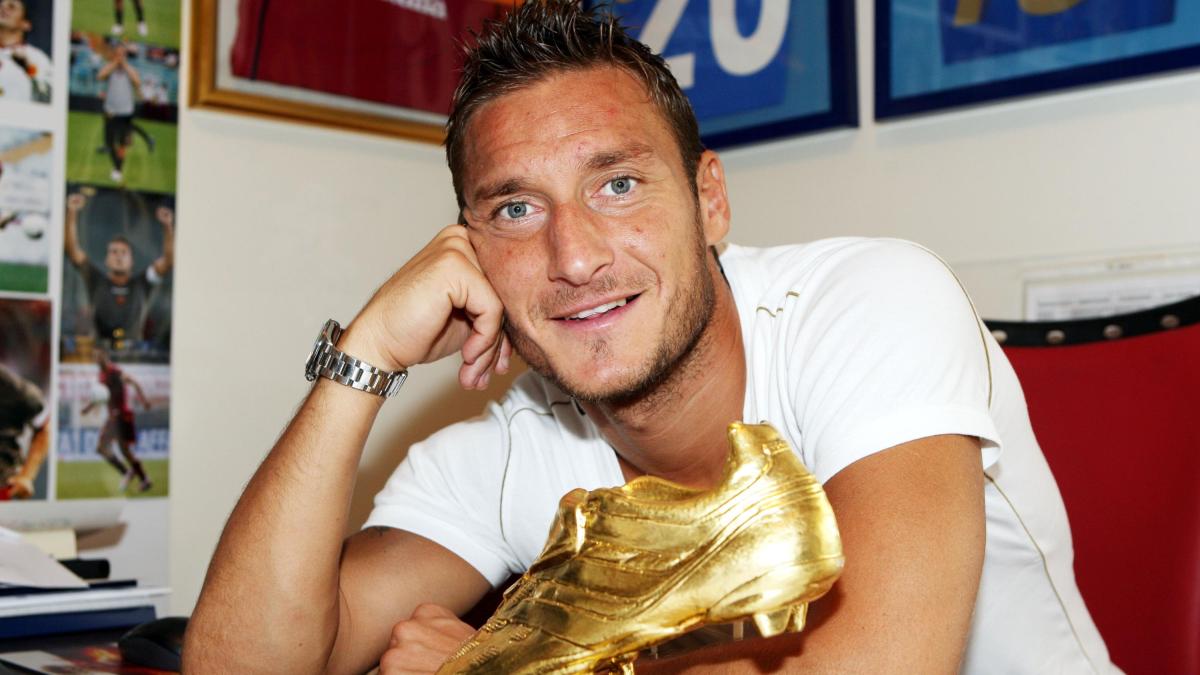 Operazione Nostalgia fa tappa a Roma: da Totti a Nesta, al PalaEur la sfida di tanti ex campioni