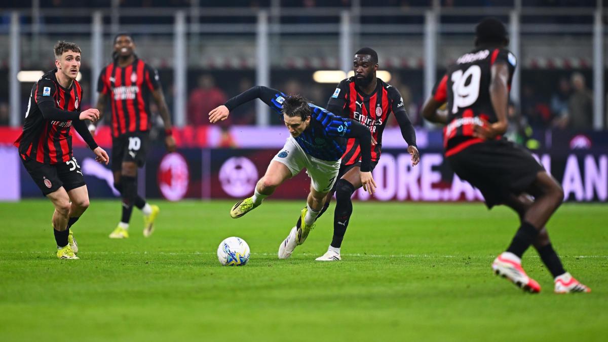 LIVE Milan-Inter 1-0: giro di cambi per gli ultimi 10' di derby, entra anche Diouf