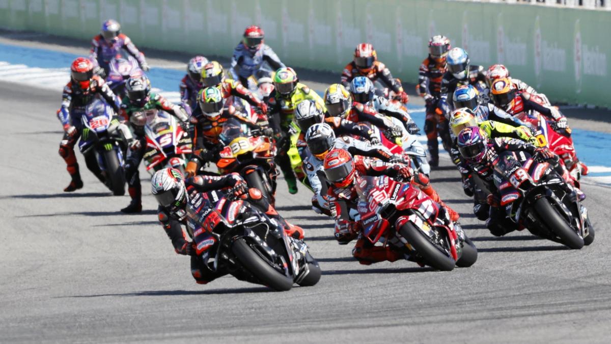 MotoGP GP Brasile, dove vedere la gara di Goiania: gli orari tv di Sky e TV8, in streaming su NOW
