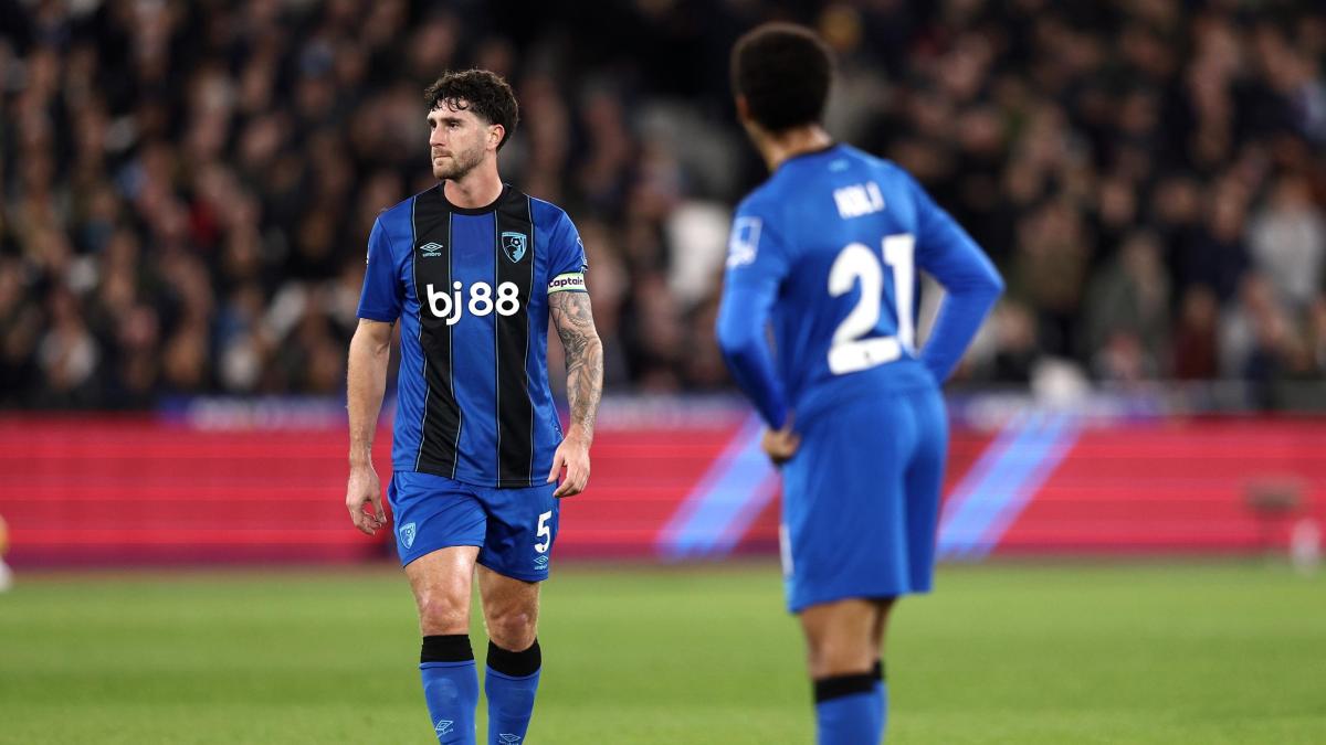 La Juve anticipa l'asta per Senesi: c'è l'offerta per il difensore in scadenza con il Bournemouth