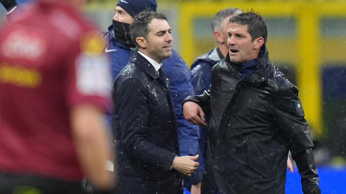 Inter in silenzio stampa, anche Chivu non parla. La rabbia per gli episodi con l'Atalanta