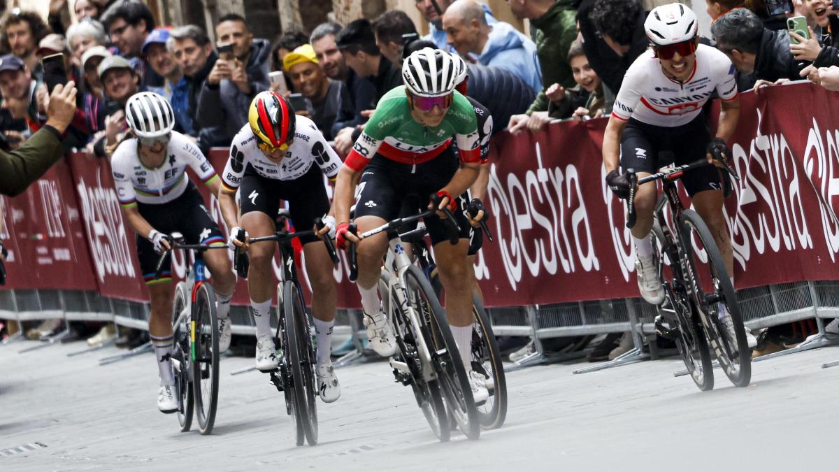 Longo Borghini per il tris al Trofeo Binda, la classica che insegna l'educazione stradale ai ragazzi