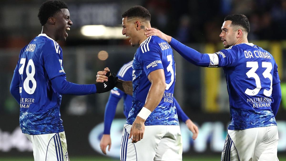 Como, i convocati per il Sassuolo: assente Sergi Roberto, rientrato l'allarme Diego Carlos