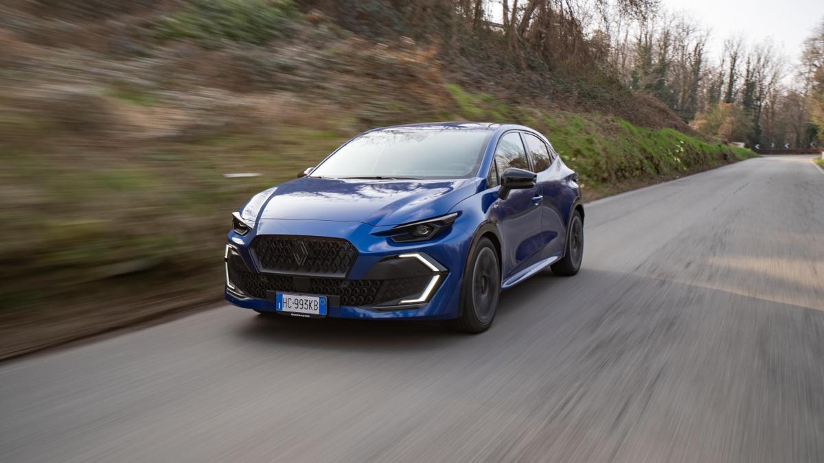 Renault Clio, la prova dell’utilitaria completa da 21 km/l reali