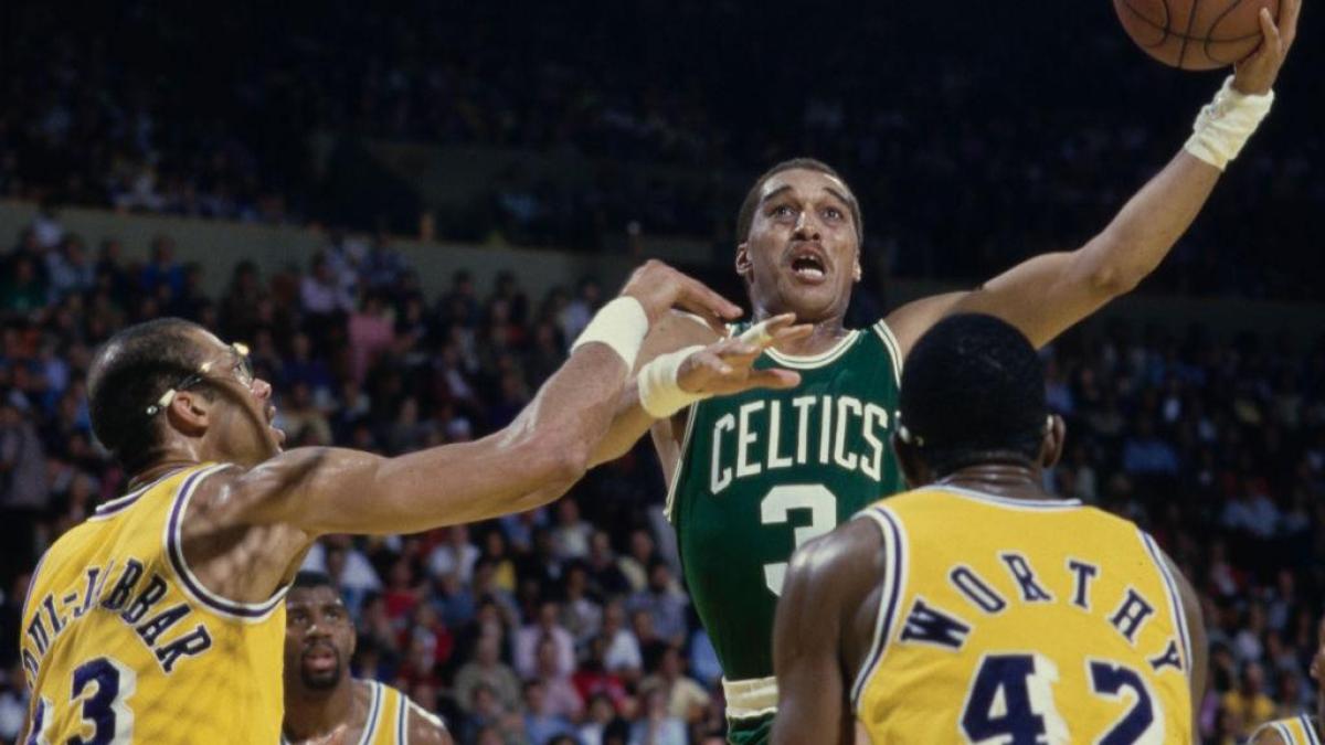 Dal muletto in magazzino a tre anelli Nba: DJ difendeva su tutto, anche sulle accuse in tribunale